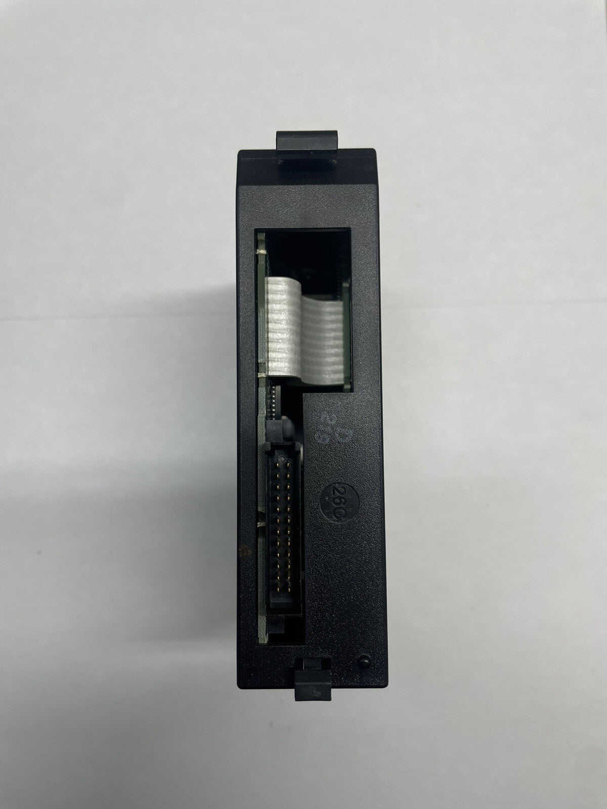 GE Fanuc IC693MDL752E 32-Point Negative Logic DC Output Module 5/12/24 V