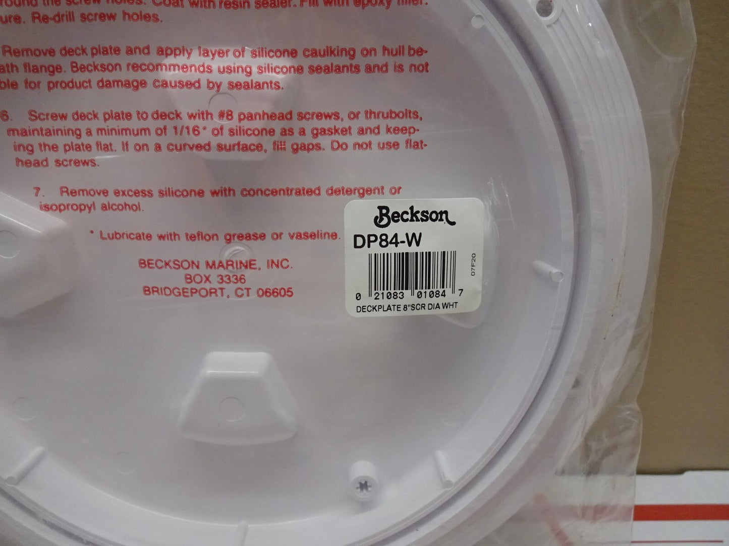 BECKSON DP84-W / SCREW OUT DECK PLATE / 8 INCH NON SKID DIAMOND WHITE / NEW
