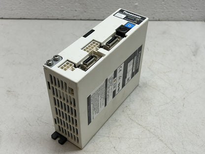 PANASONIC MUDS5A5A1A / AC SERVO DRIVER 200V 50W / NEW