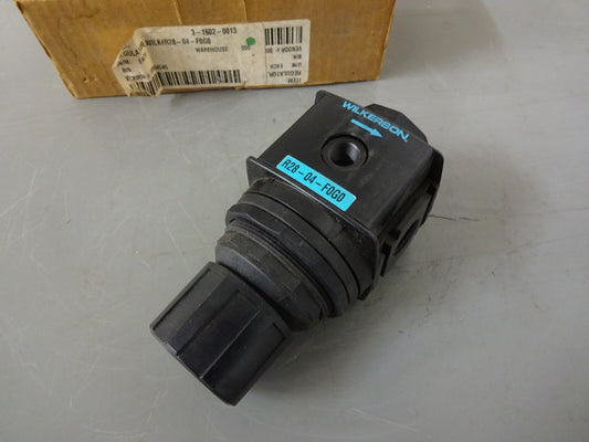 Wilkerson R28-04-F0G0 Air Regulator 0-125 PSI 1/2" NPT Gauge Ports