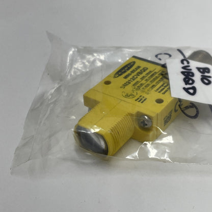 Banner SM312CVBQD Mini-Beam Sensor. MFR CODE 9828F