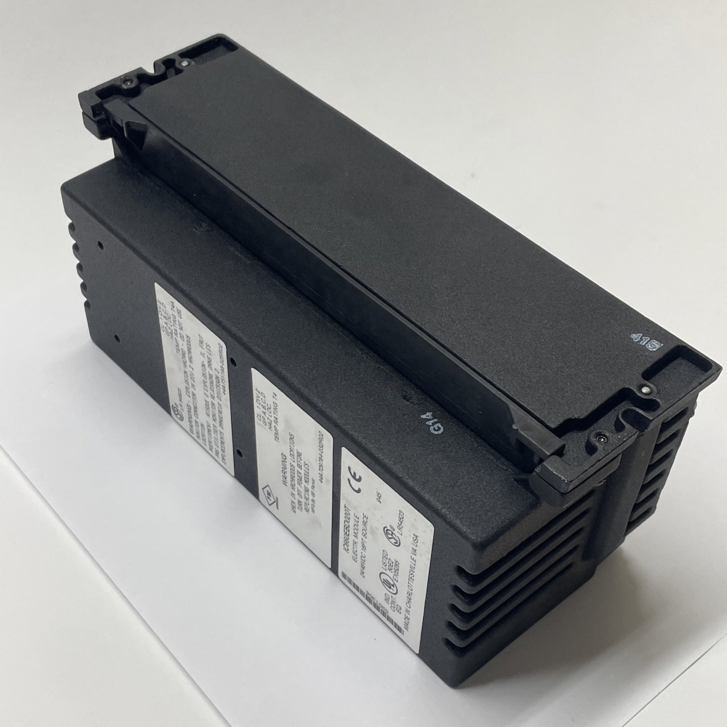 GE Fanuc IC660BBD022 / IC660EBD020T / IC660TBD022K Genius Block I/O module