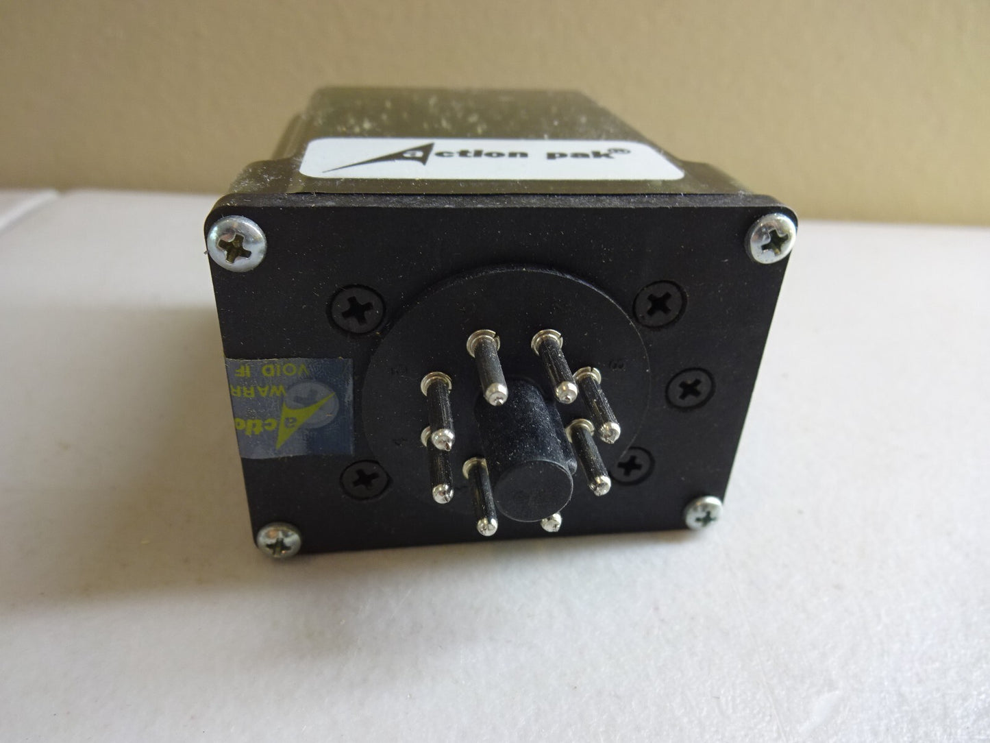 ACTION PAK 4001-147 120 VAC 8-Pin Control Relay