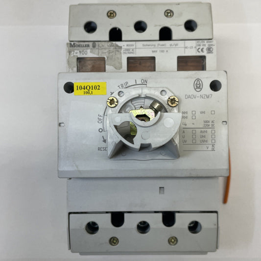 Moeller DA0V-NZM7 P7-100 100A 500V AC 220V DC Switch