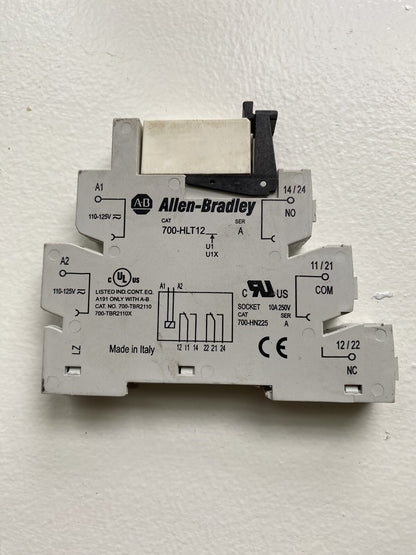 ALLEN BRADLEY 700-HLT12 TERMINAL BLOCK WITH 700-TBR2110 RELAY / SERIES A