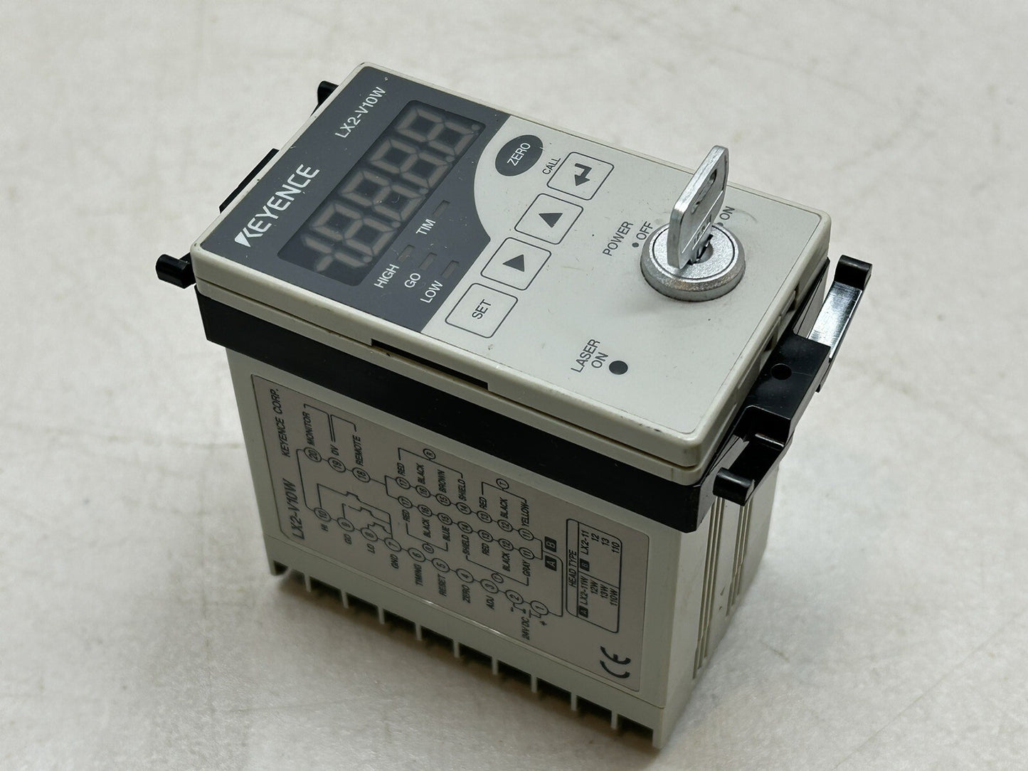 Keyence LX2-V10W Laser Thrubeam Sensor Amplifier Unit 24VDC