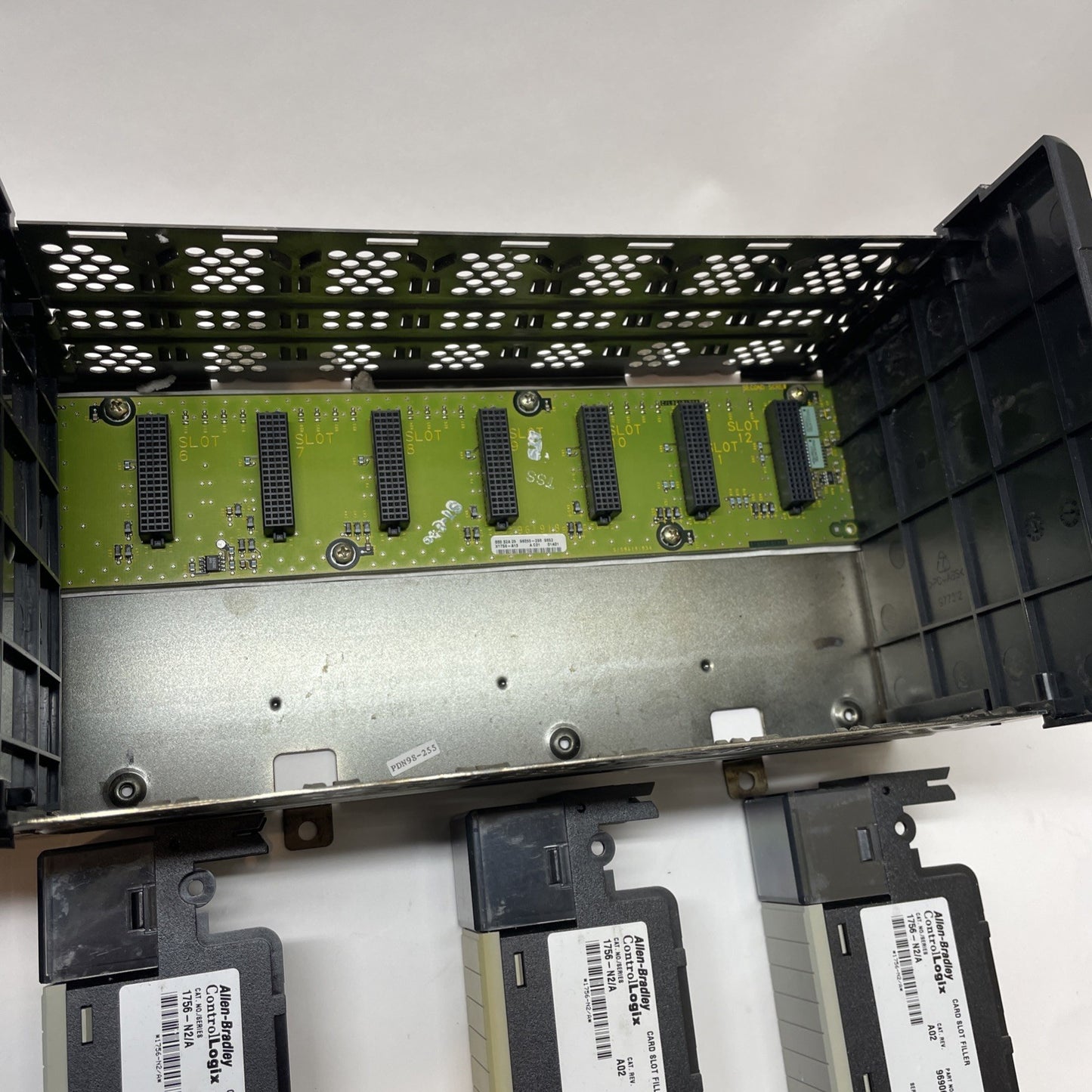 Allen-Bradley 1756-A13/A ControlLogix 13-Slot Chassis PLC Rack + 5 Slot Fillers