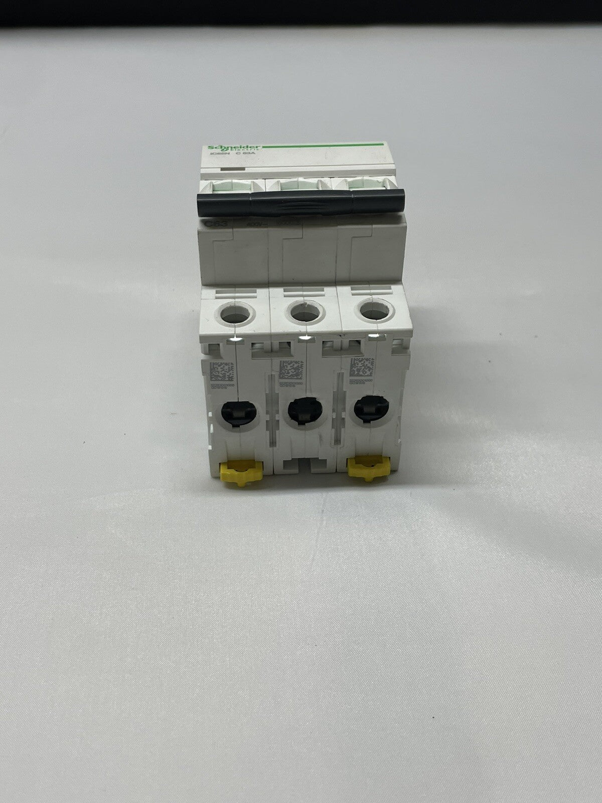1PC A9F18363 circuit breaker 3P C63A