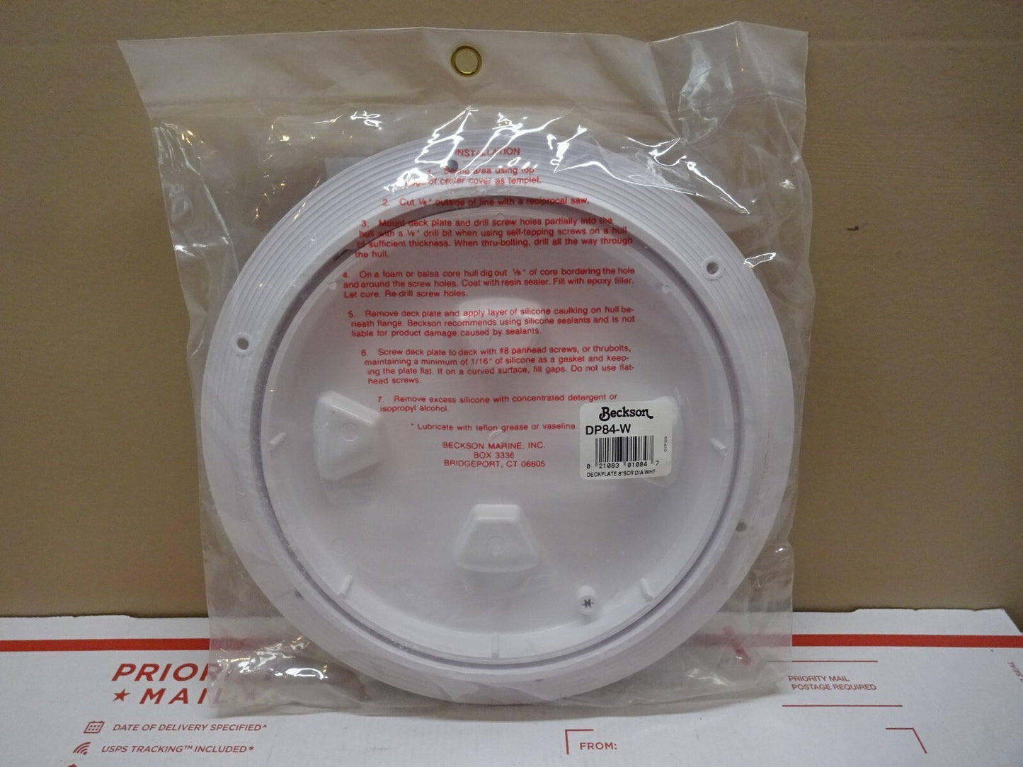 BECKSON DP84-W / SCREW OUT DECK PLATE / 8 INCH NON SKID DIAMOND WHITE / NEW