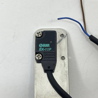 1PCS SUNX Photoelectric Sensor EX-11P