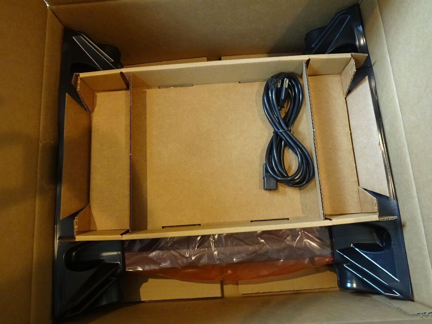 JUNIPER NETWORKS SA4500 SSL VPN APPLIANCE JNMR1 AC IP 100-240V 60-50HZ 3-1A NEW