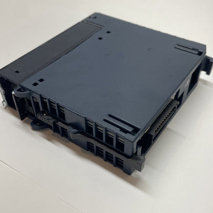 GE Fanuc IC694MDL930C RX3i 8-Pt Isolated Relay Output Module 4A 24VDC/120-240VAC