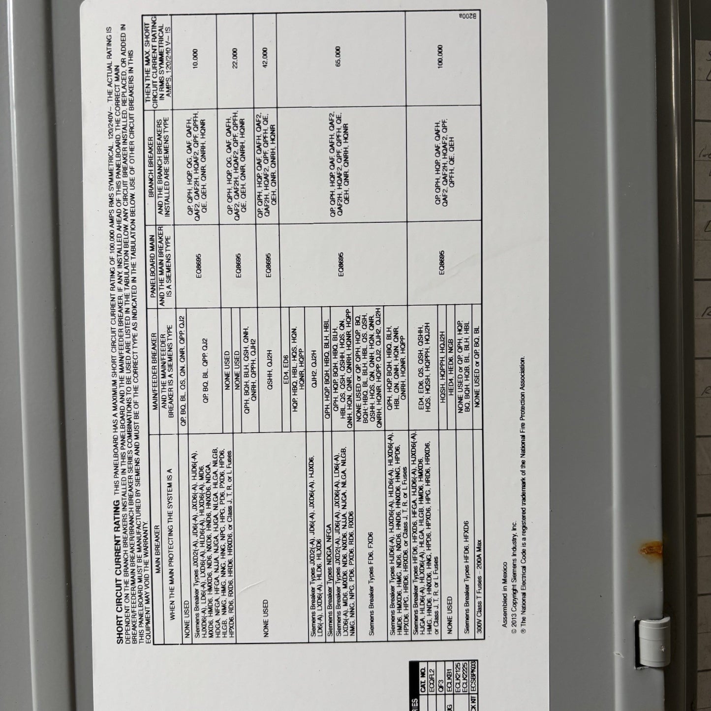 Siemens S4040B1200 ES Series 200A Main Breaker Load Center 120/240V
