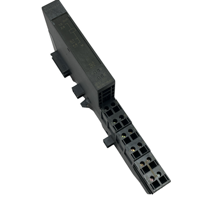 Siemens SIMATIC S7 6ES7 132-4BD00-0AA0 ET Digital Output Module with Base