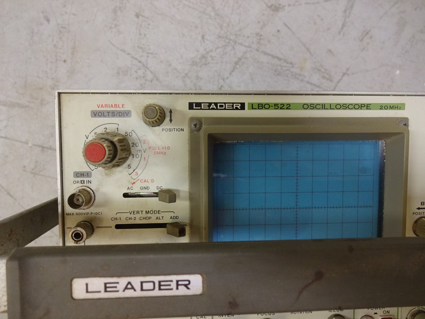 LEADER LBO-522 OSCILLOSCOPE  20 MHZ