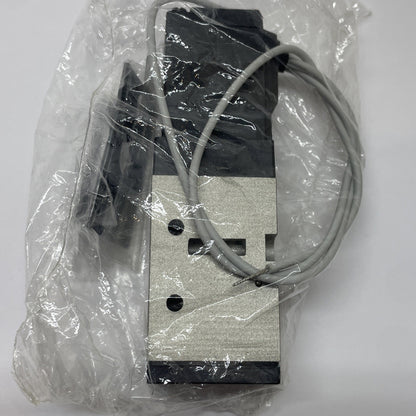 SMC VF3130-4G-02 Solenoid Valve, 4/5 Port Pilot-Operated Pneumatic Valve
