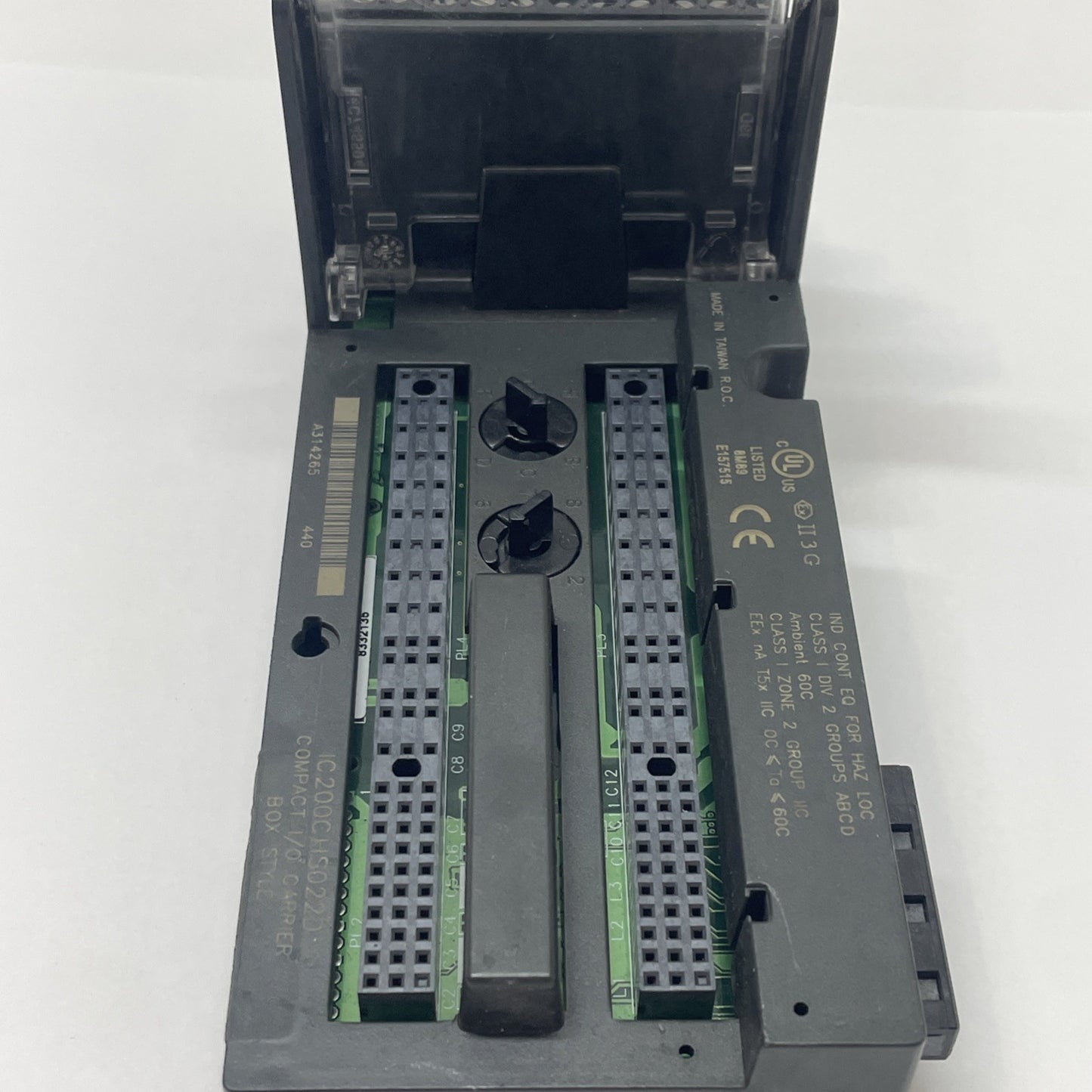 GE Fanuc IC200CHS022D Compact I/O Carrier Module, 36-terminal