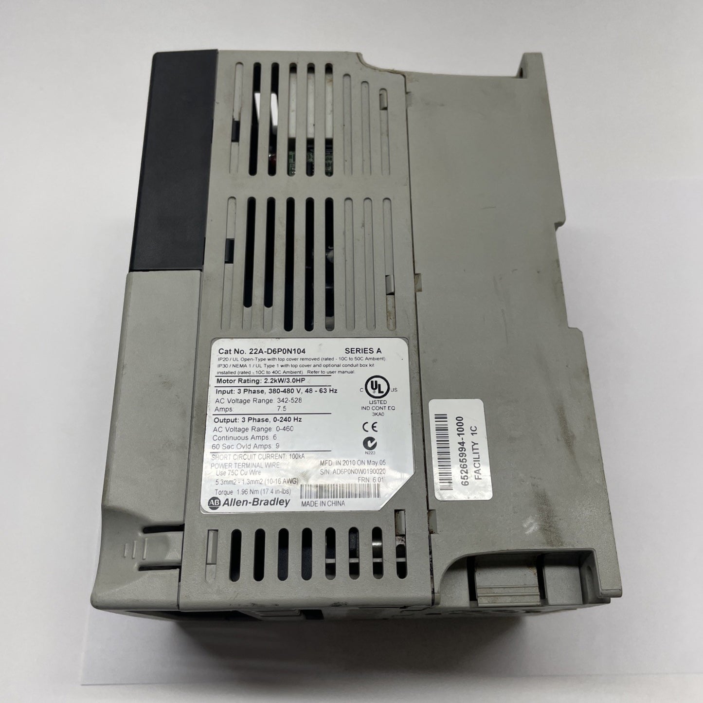 Allen-Bradley 22A-D6P0N104 /A PowerFlex 4 AC Drive 480 VAC 3PH 2.2kW / 3HP