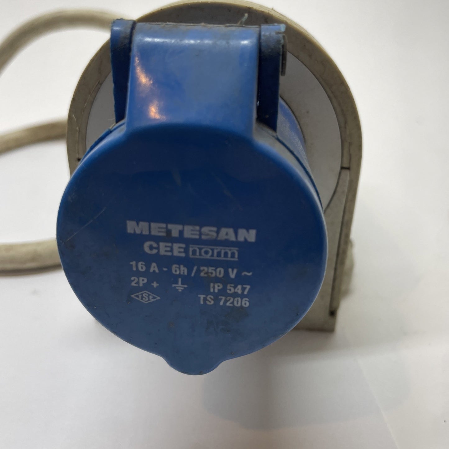 Metesan Cee Norm Connector Plug, Male + Female 3-PIN  IP547  TS 7026