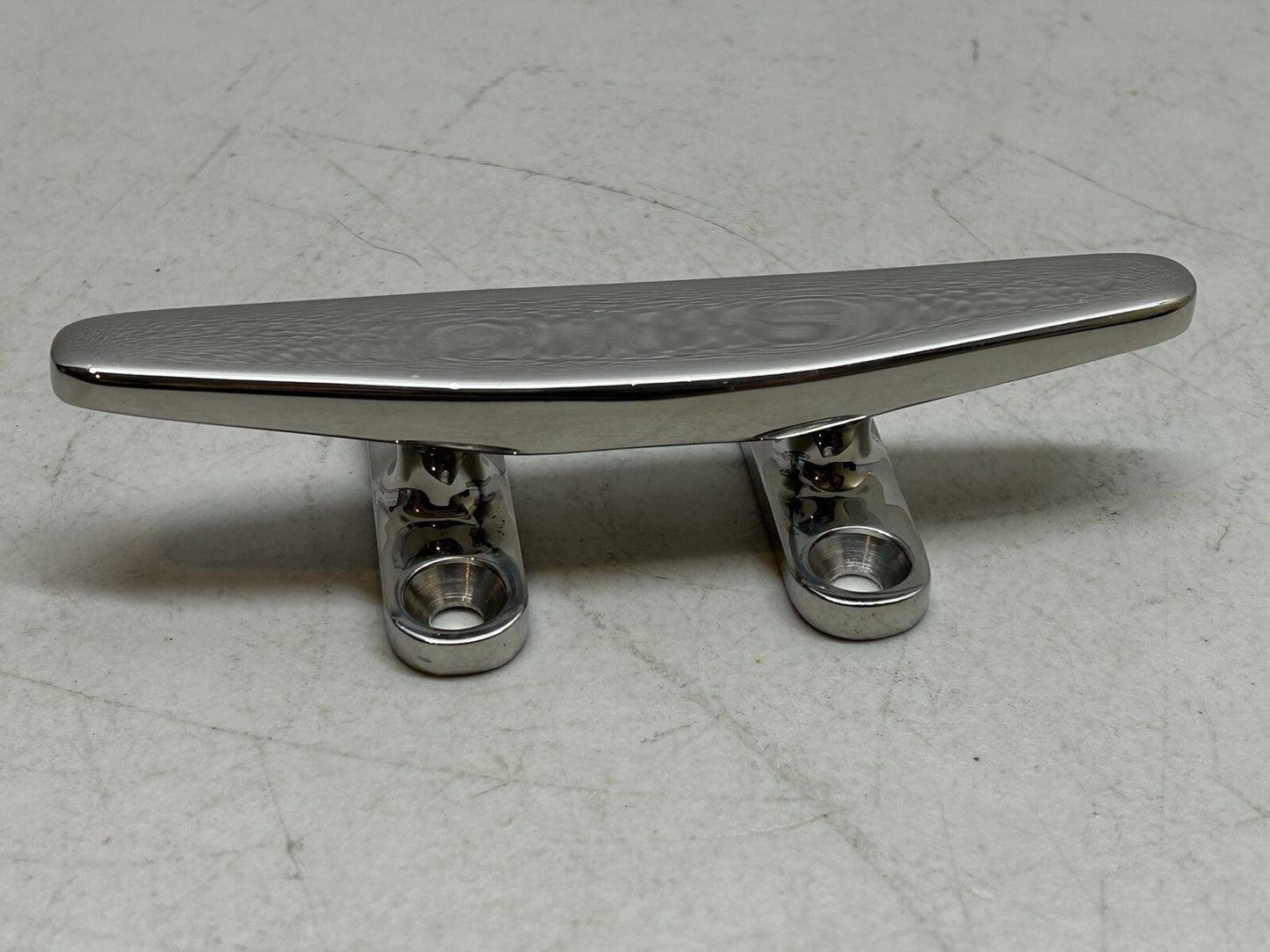 SEA DOG 041906-1 HEAVY DUTY STAINLESS STEEL 5.5" LOW SILHOUETTE OPEN BASE CLEAT