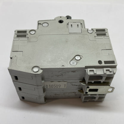 Eaton Cutler-Hammer WMS3C50 3-Pole 50A Industrial Circuit Breaker DIN Rail
