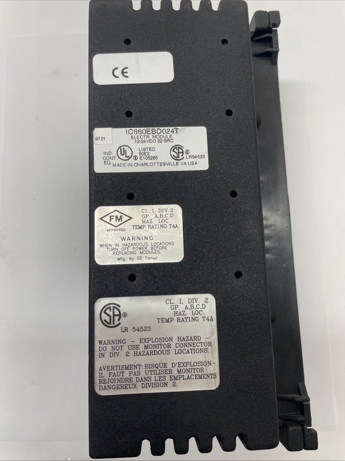GE Fanuc IC660BBD024 GENUIS I/O Block 32-Circuit 12-24 VDC (EBD024T + TBD024K)