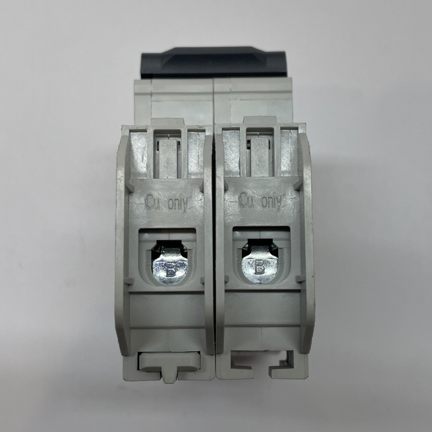 SCHNEIDER 60163  2 POLE MINIATURE CIRCUIT BREAKER C60 D15A MULTI 9 / 240V