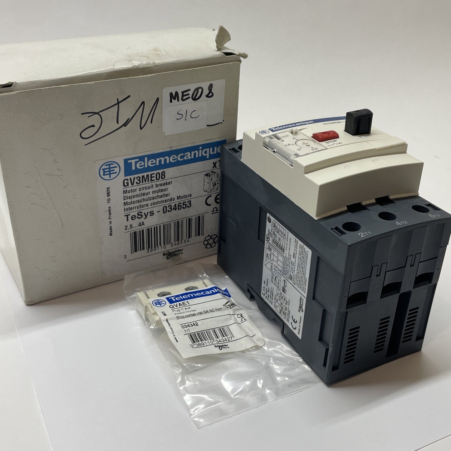 Telemecanique GV3ME08 3-Pole Motor Circuit Breaker 2.5-4 A