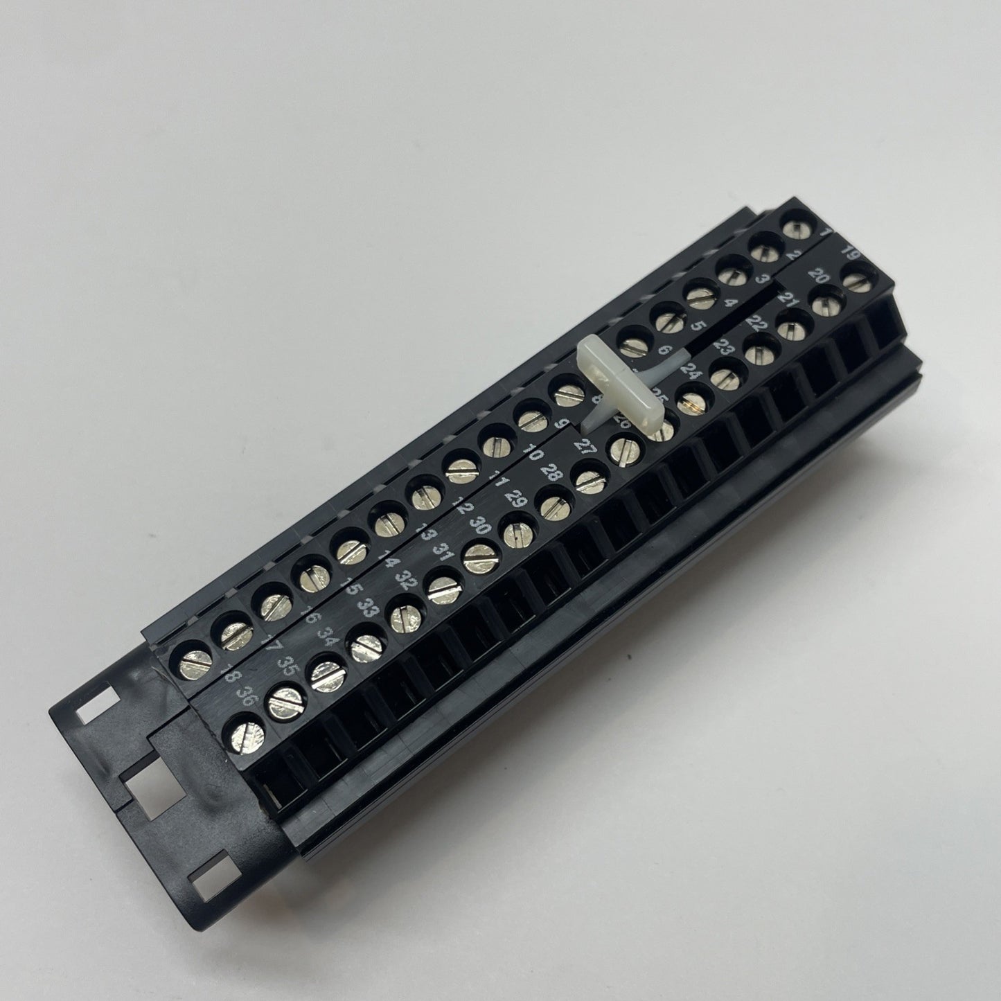 GE Fanuc IC694TBB032B Box-Style High Density Terminal Block (36-Pin)
