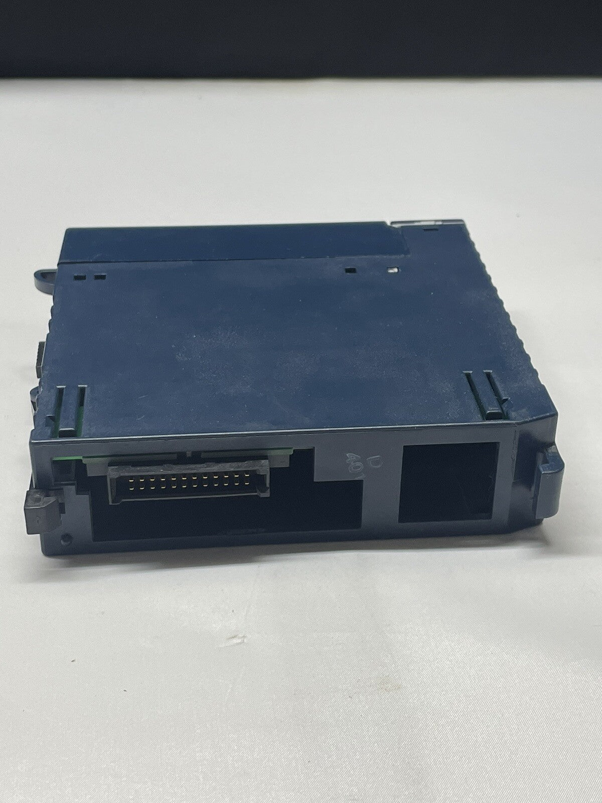 GE Fanuc RX3i IC694MDL752A 32-Point Negative Logic Output Module