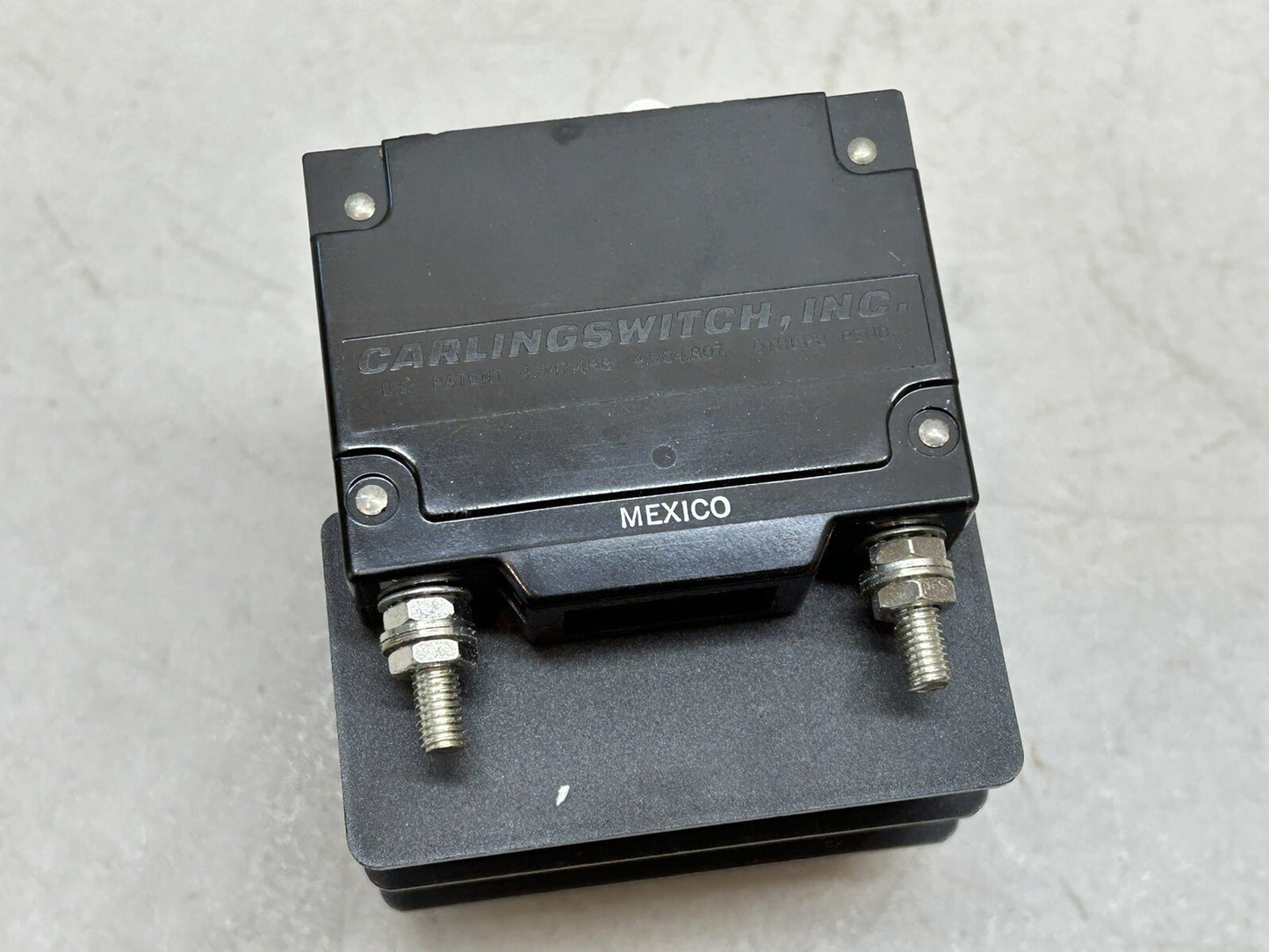 CARLING SWITCH CB4-X0-00-811-11A-C / BOLT IN CIRCUIT BREAKER 50A 277V 4POLE NEW