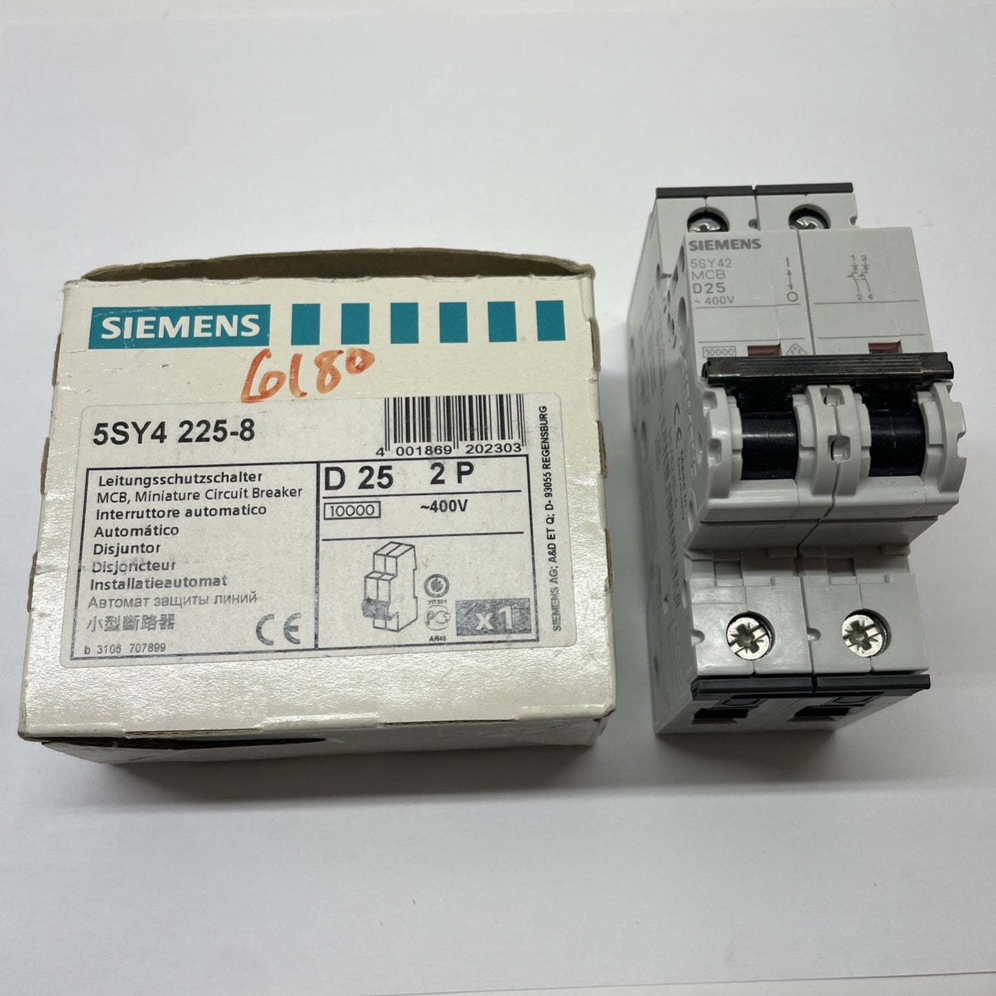 Siemens SENTRON 5SY4 225-8  2-Pole Miniature Circuit Breaker 25A 400V D-Curve