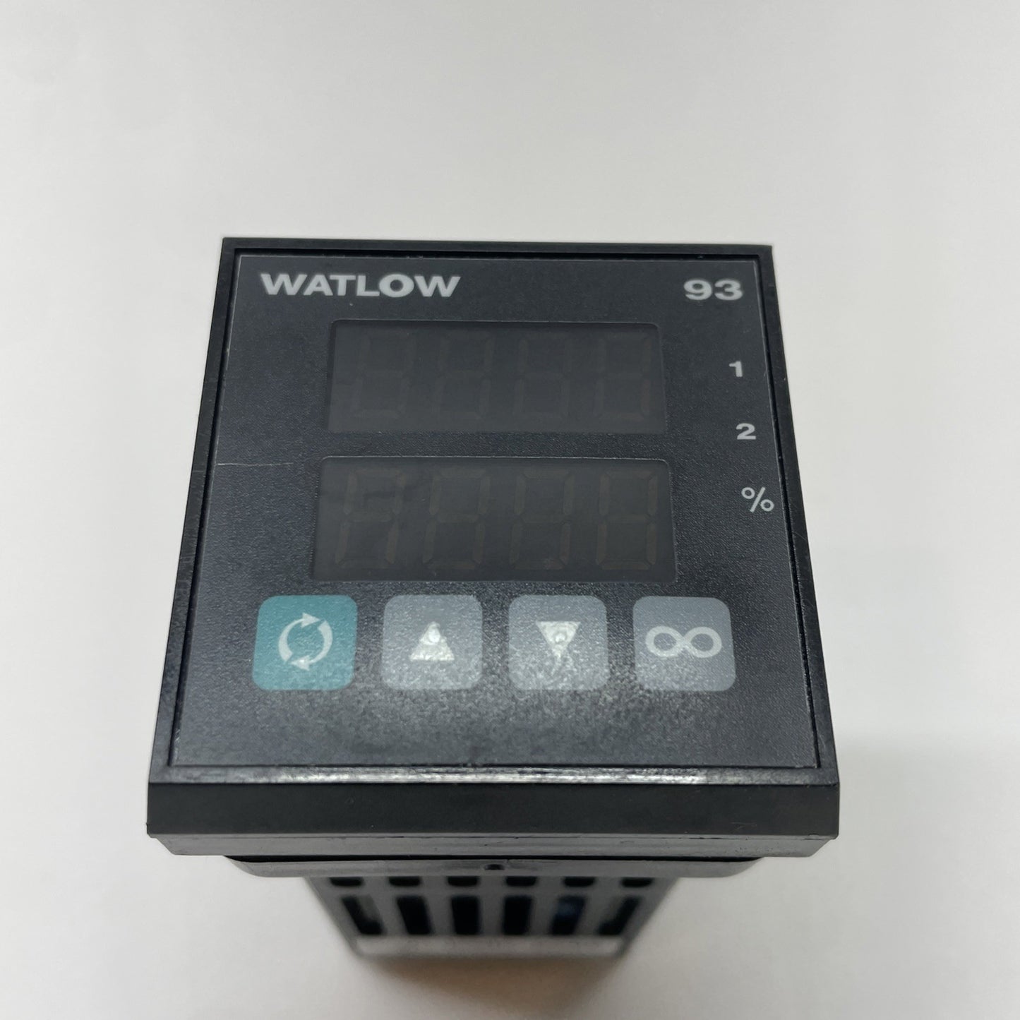 Watlow 93BB-1FA0-00RG Series 93 Temperature Controller