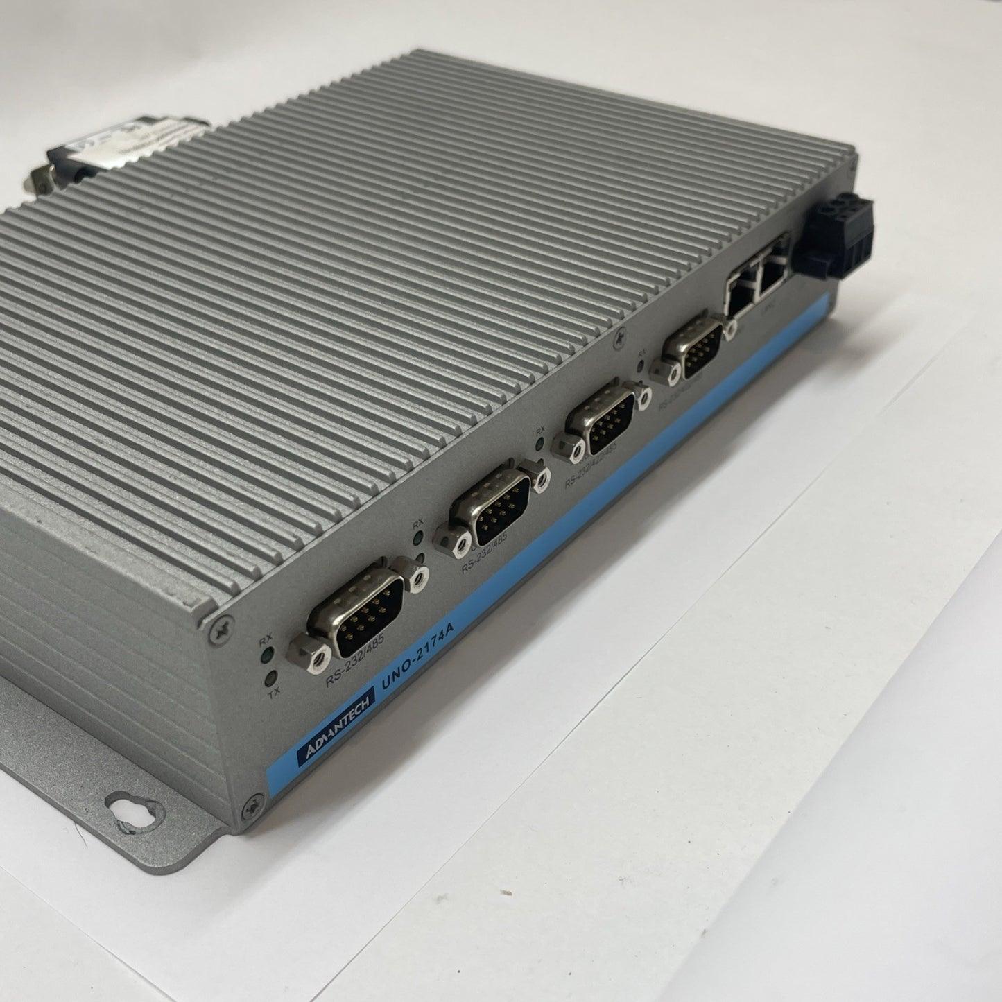 Advantech UNO-2174A Embedded Automation Computer UNO-2174A-A23E