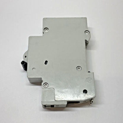 GE V-LINE V37115 15A 1-Pole DIN-Rail Circuit Breaker D15 277/480V (NEW)