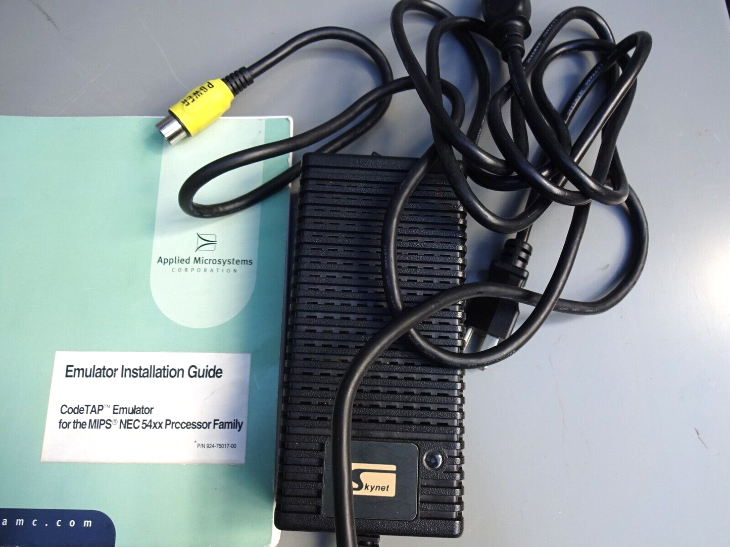 APPLIED MICROSYSTEM MIPS CODETAP / 822473 / SKYNET SNP-PA51-AM ADAPTER + MANUAL