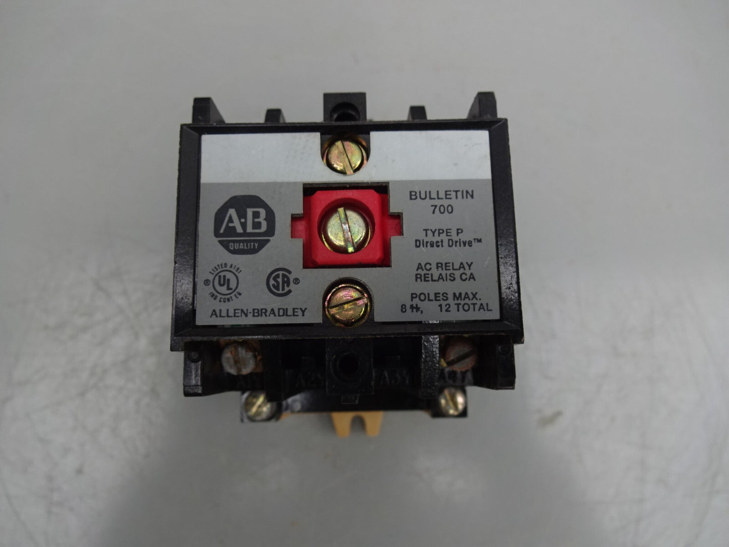 ALLEN BRADLEY 700-P200A1 / SERIES B / AC RELAY