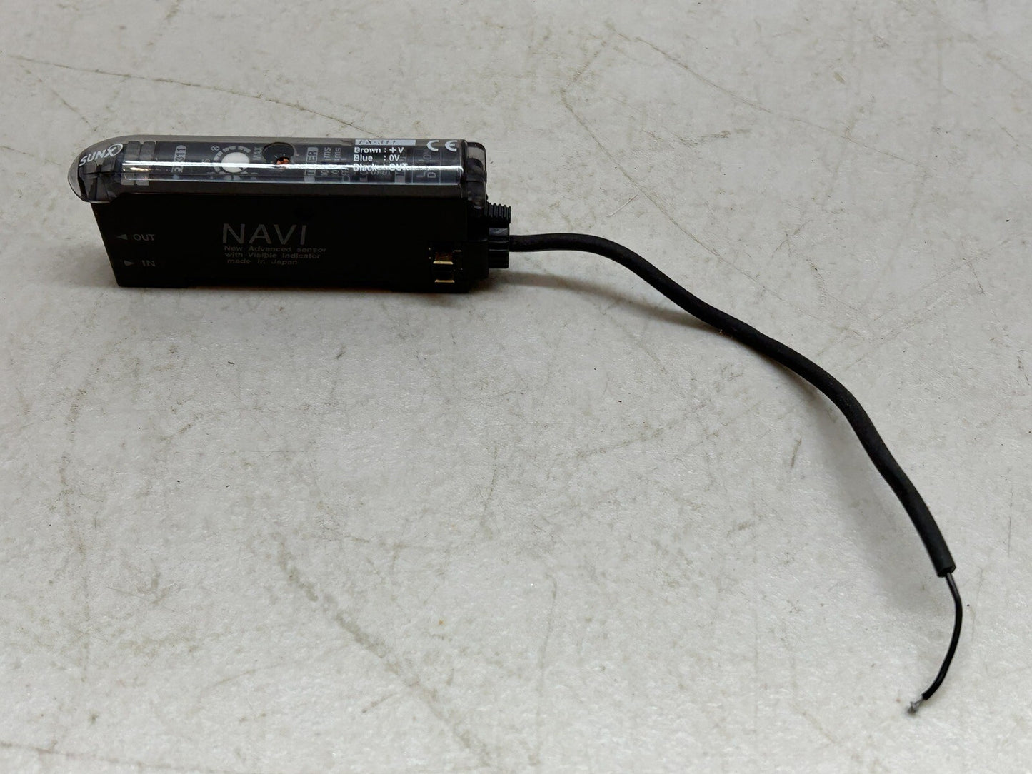 SUNX FX-311 / NAVI PHOTOELECTRIC SENSOR WITH VISIBLE INDICATOR / USED AS SAMPLE