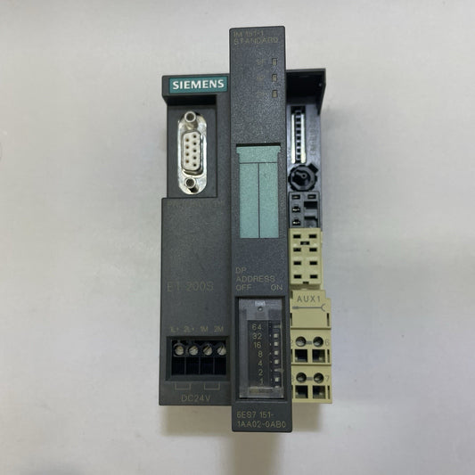New Siemens 6ES7151-1AA02-0AB0 WITH BASE 6ES7193-4C300-0AA0