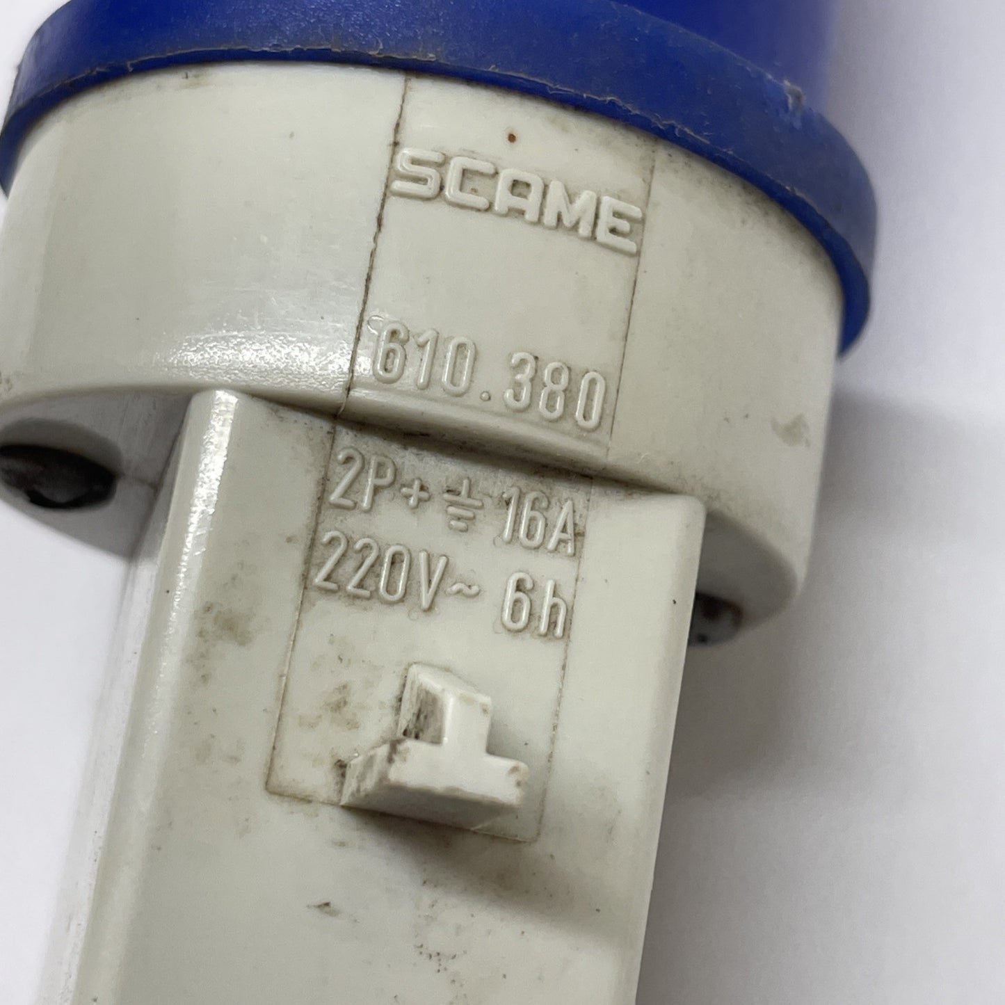 Scame 610.380 / 610 380 Industrial Power Connector Adapter 16A 250 V 2P+E IP20
