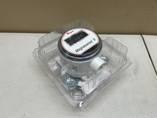 DWYER MS2-W102-LCD-NIST / MAGNESENSE II DIFFERENTIAL PRESSURE TRANSMITTER / NEW