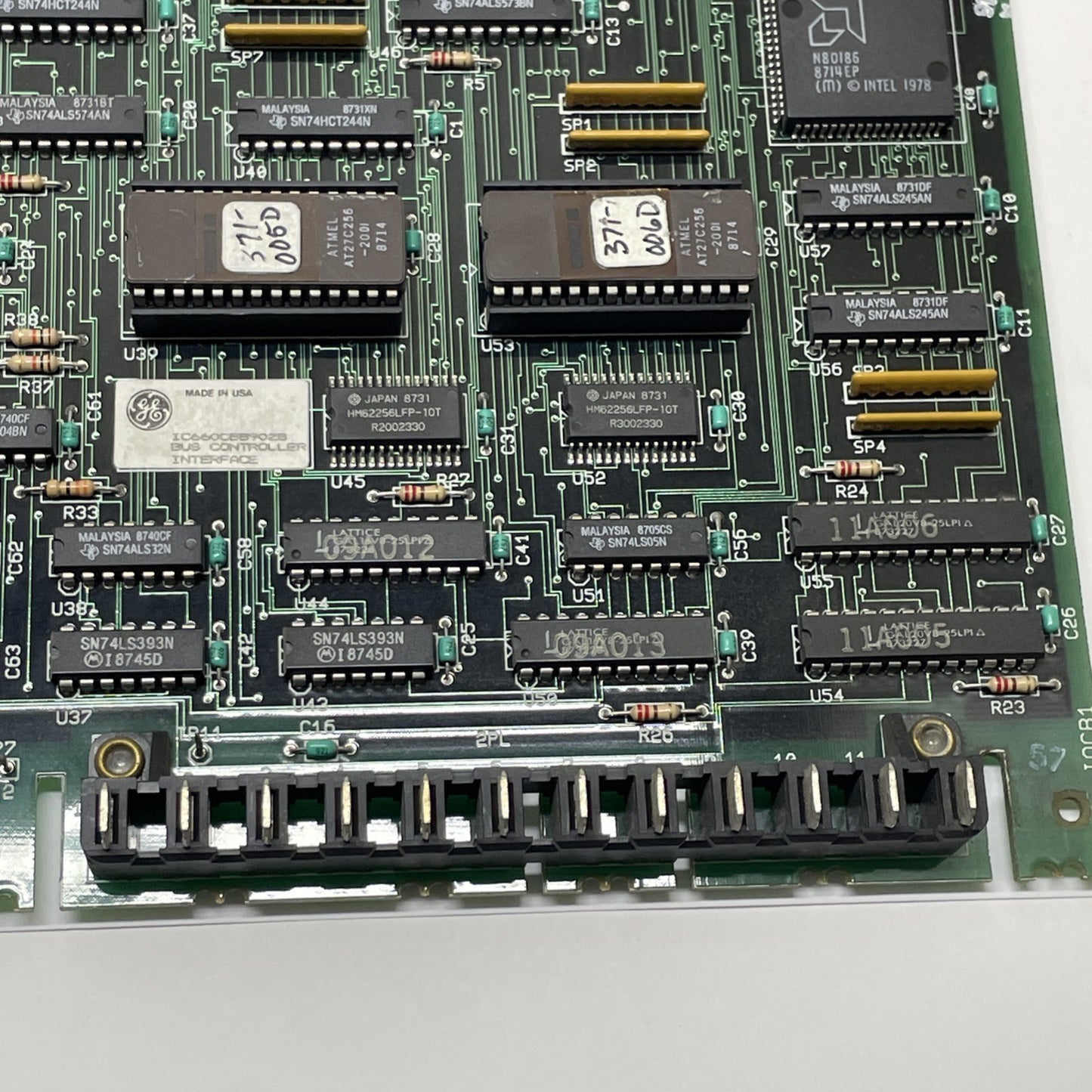 GE Fanuc IC660CBB902B Genius I/O Bus Controller Interface Module Ser 6