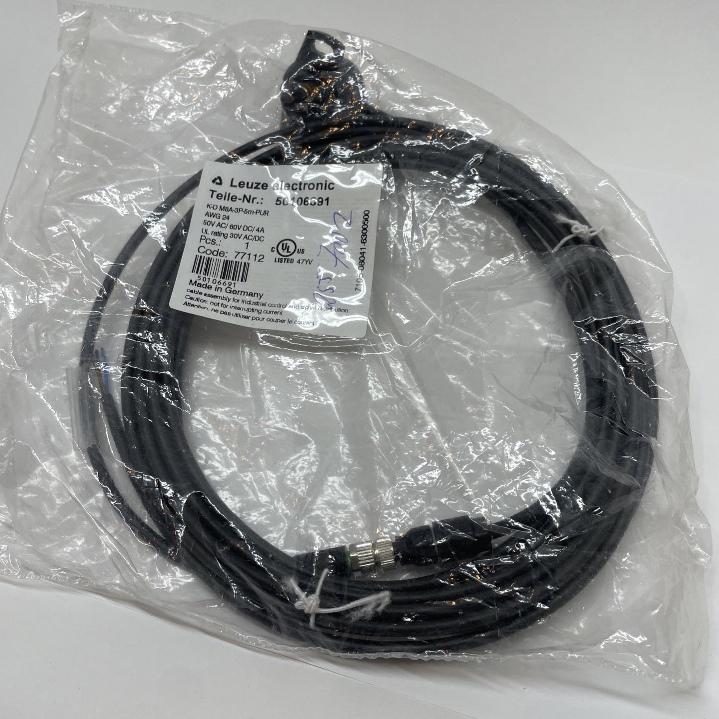 1PCS NEW LEUZE  K-D M8A-3P-5M-PUR   50106691