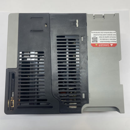 Allen-Bradley 25C-A2P5N104 /A PowerFlex 527 AC Drive 0.5HP 200-240V VFD