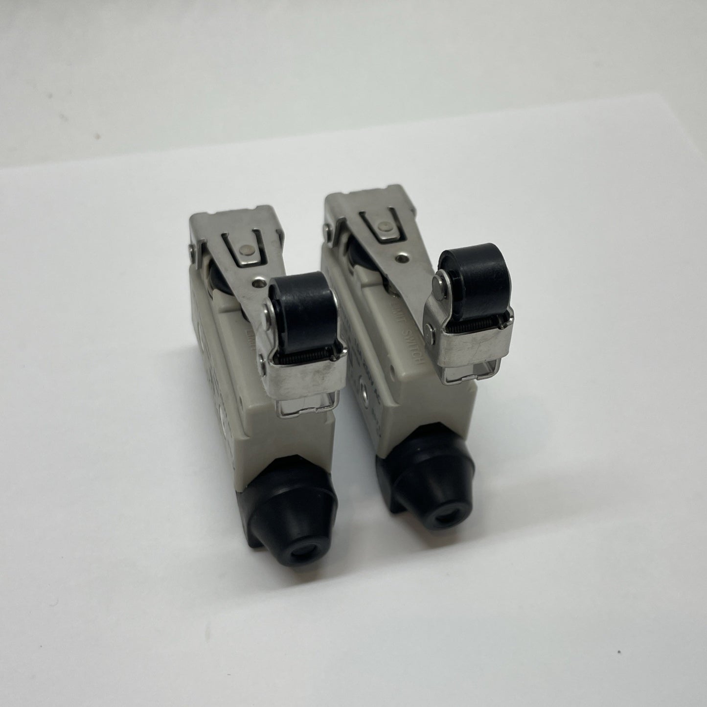 (LOT OF 2) MATSUSHITA AZ71249 / ML LIMIT SWITCH 10A 250VDC / NEW