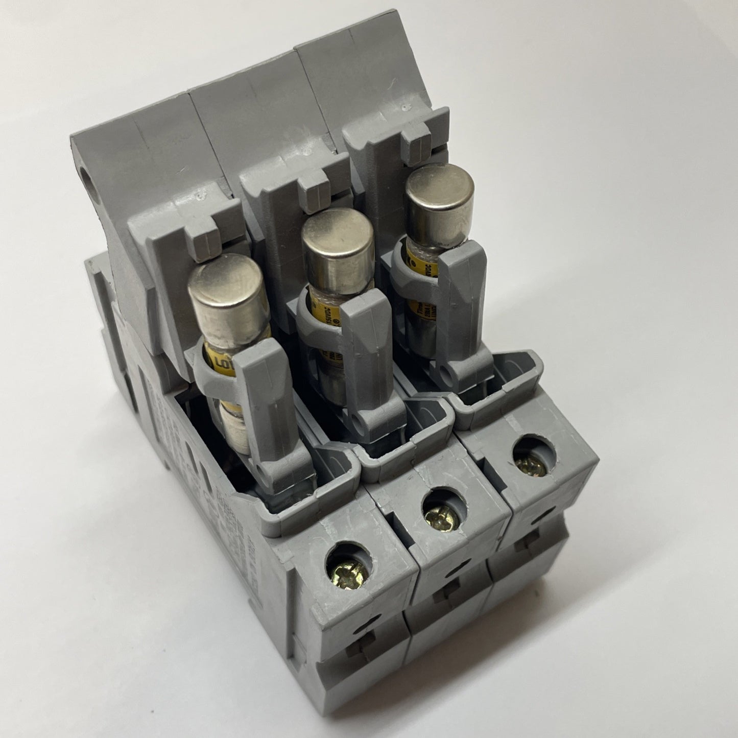 BUSS CHCC3 CIRCUIT BREAKER BUSSMANN 600V 30A WITH (3) LP-CC-5 FUSES