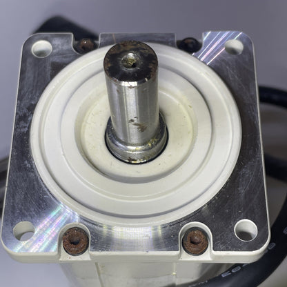 Panasonic AC Servo Motor MSMA021C1A  80V 2.5A 0.2KW 200HZ 3000R/MIN