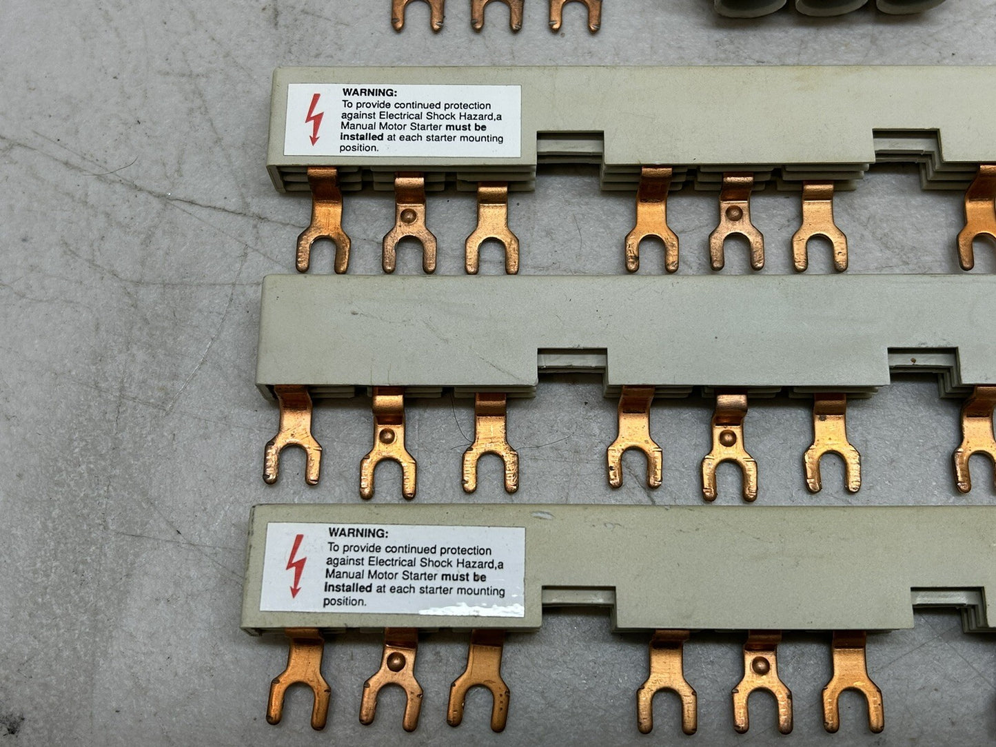 COMMONING LINKS / 3 PHASE / 4 DEVICES / WITH LINK FEEDER TERMINALS / LOT OF 6