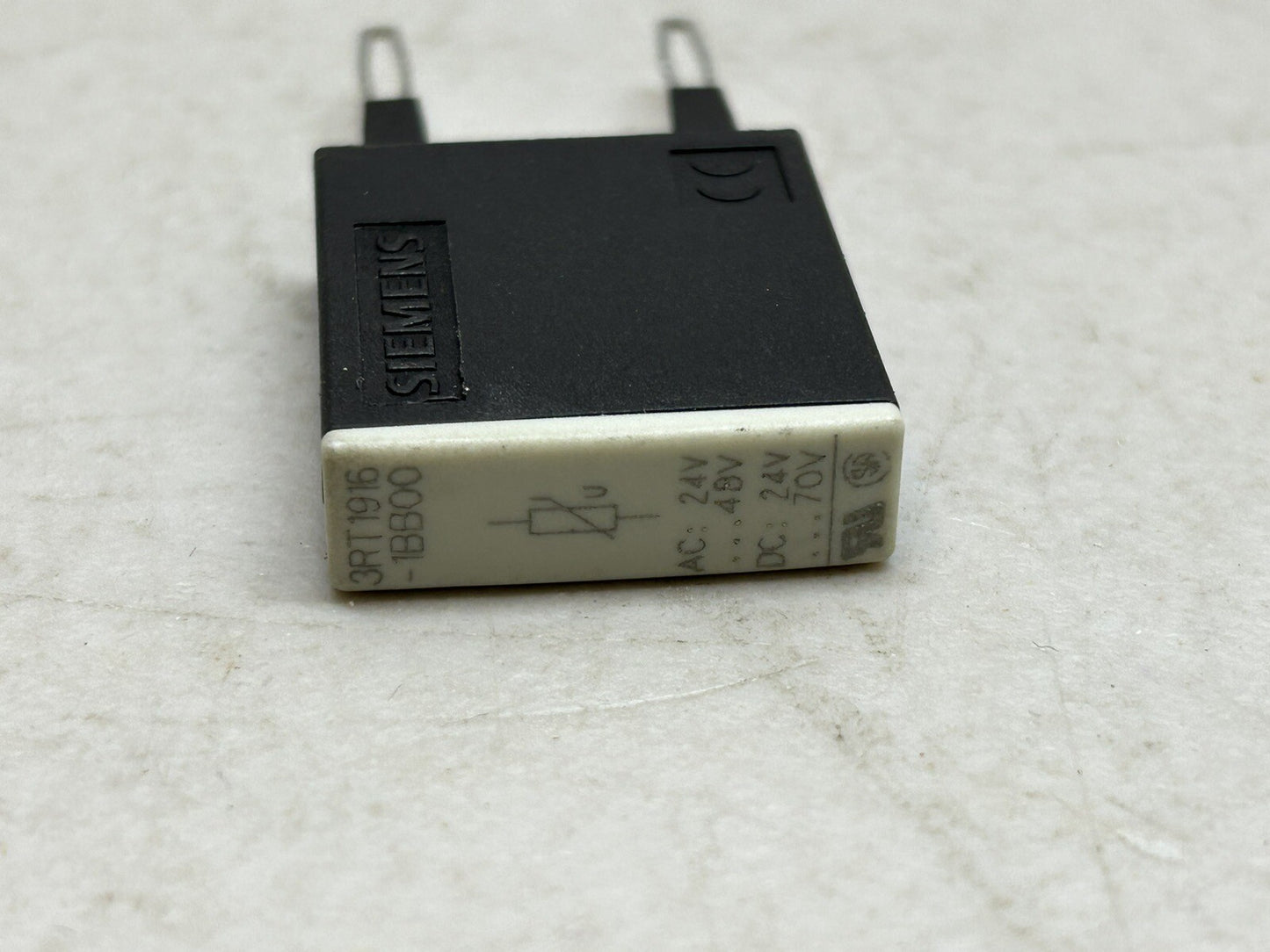 SIEMENS 3RT1916-1BB00 SURGE SUPPRESSOR / ONE UNIT