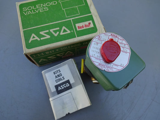 ASCO 8262C103 / 110/50 120/60 VOLTS SOLENOID VALVE  1/4"/ NEW WITH BOX